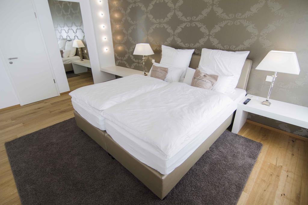 Helvetia Suites Düsseldorf Quarto foto